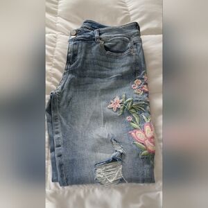 Soho Embroidered Floral Crop Jean